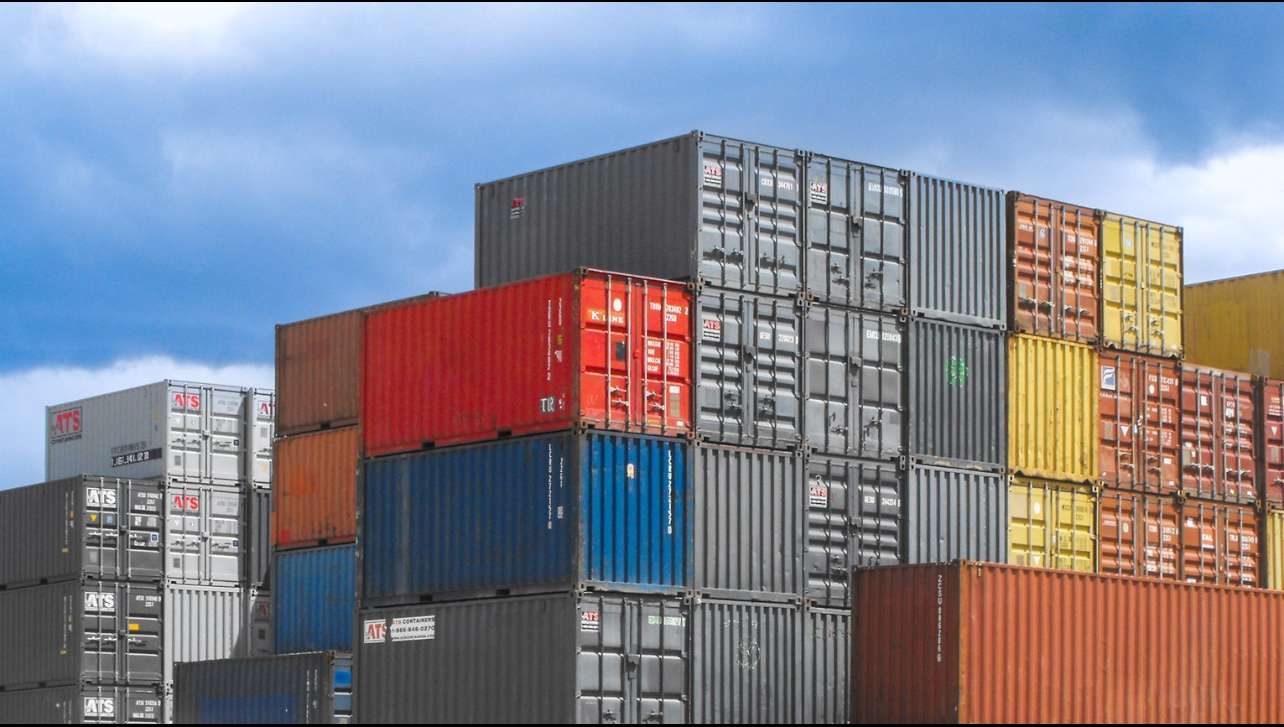 https://www.atscontainers.com/wp-content/uploads/2023/12/blue-sky-ats-shipping-containers-products-small.jpg